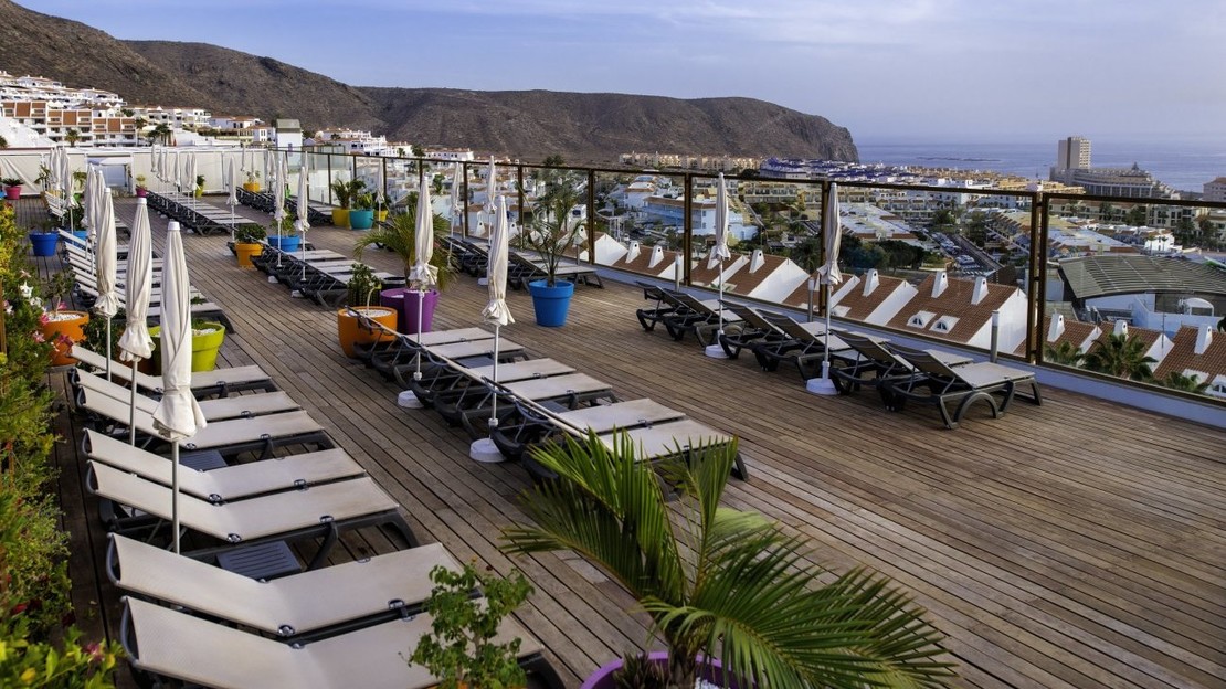 Paradise Park Fun Lifestyle Hotel